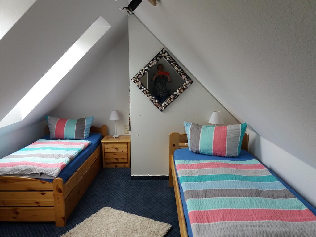 Haus Elsholz Willingen Apartamento Exterior foto